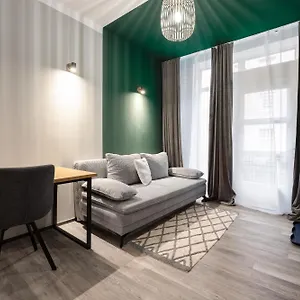  Apartment Modern Living - 3-zimmer - Nord, Ruhige Seitenstrasse, Fusslaeufig Strassenbahn Deutschland