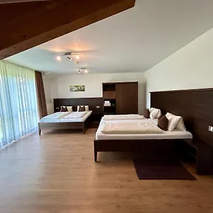 gastehaus-am-lindenhain.com-bavaria.com/