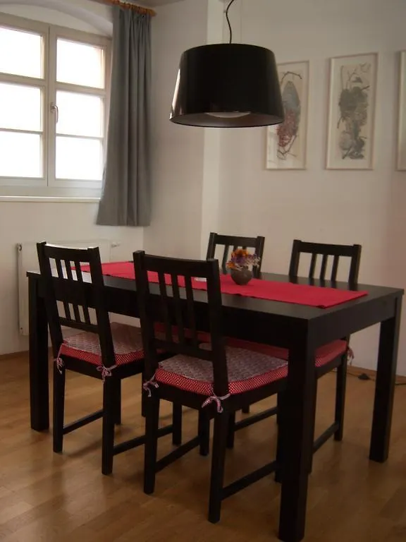Apartment Ferienwohnung Historisches Bürgerhaus Dresden -Kulturstiftung- Deutschland